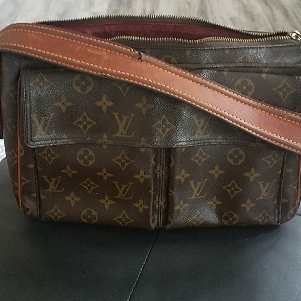 LV Authentic Shoulder Bag